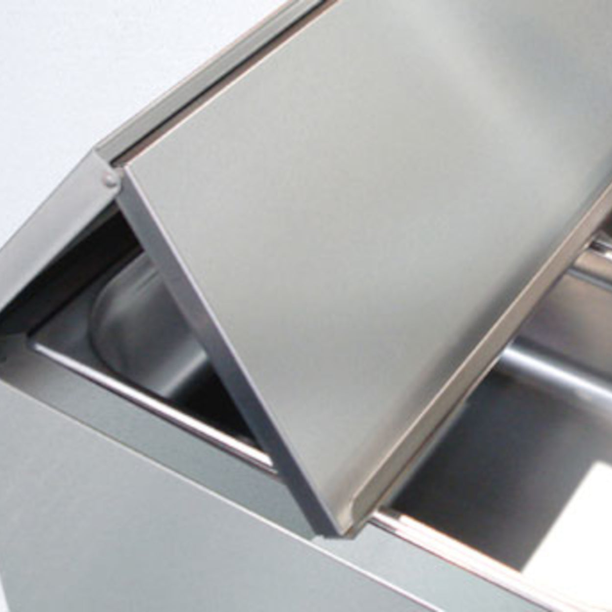Bancada Buffet GN1/1 c/3 Portas - L5-1795T