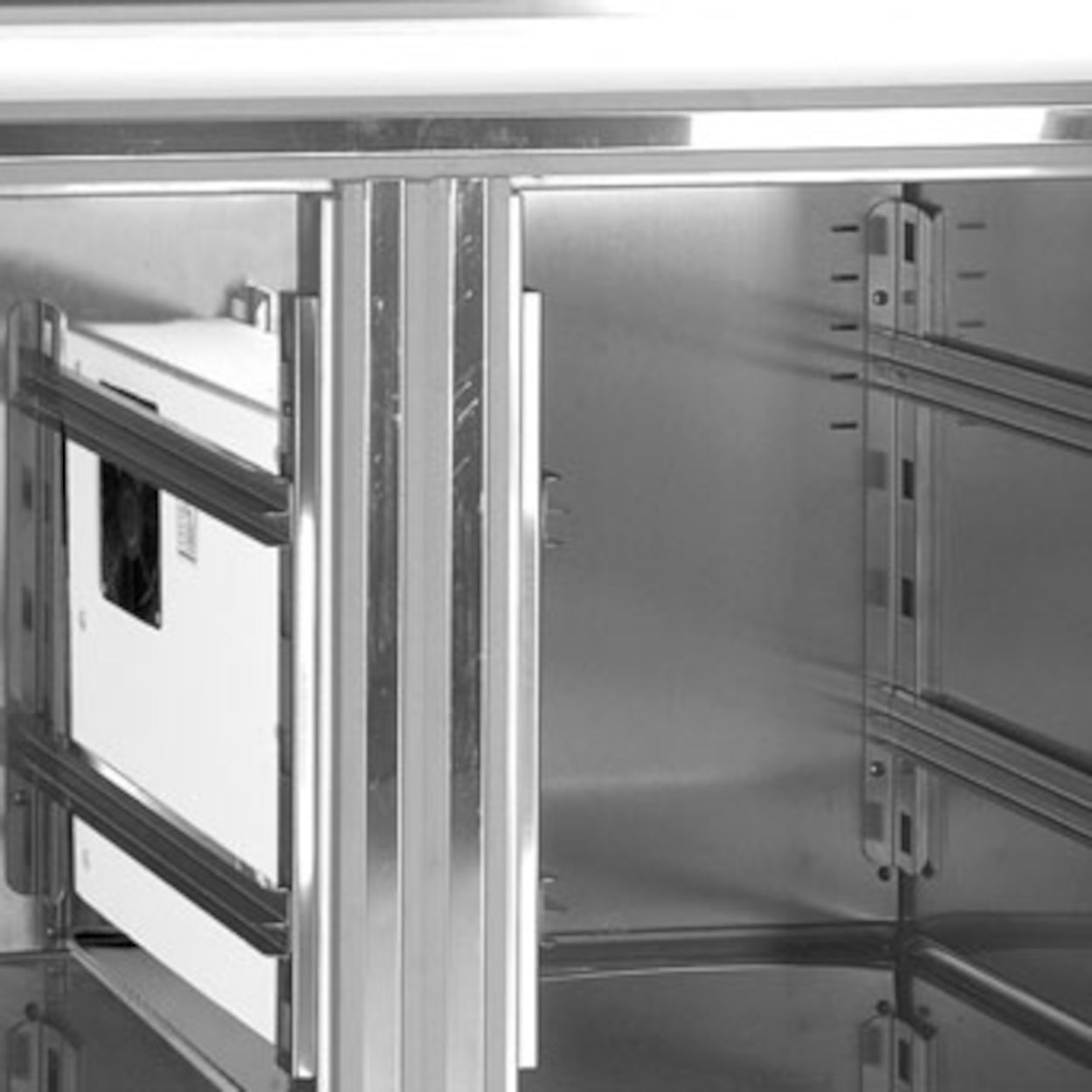 Bancada Pizzaiola GN1/1 c/2 Portas - R3-900T